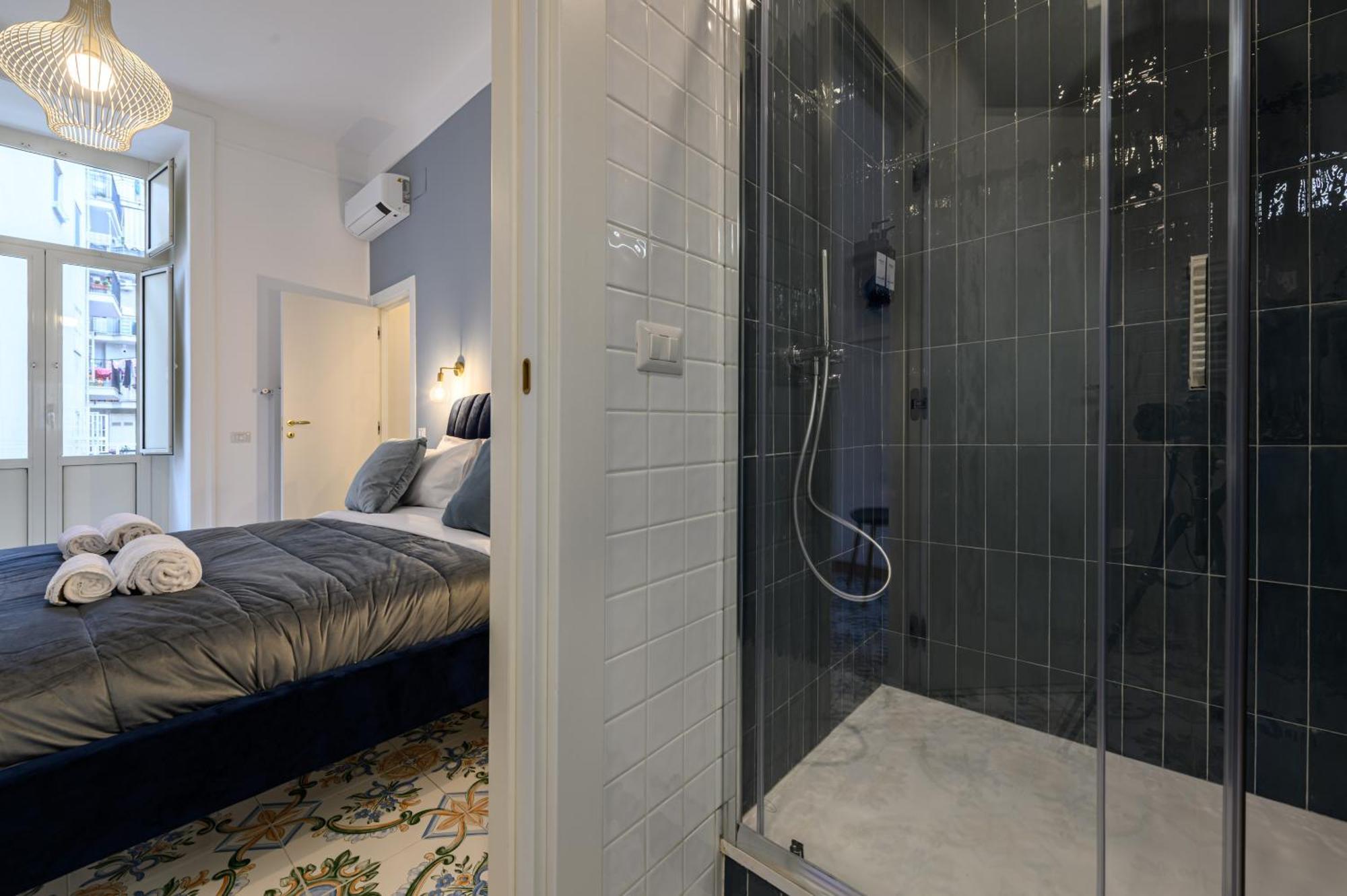 Guest House 121 Charming Apartment Napoli Dış mekan fotoğraf